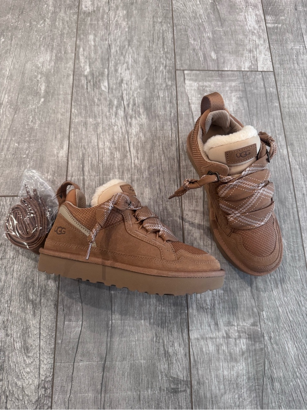 UGG Women’s Lowmel Sneaker - chestnut color